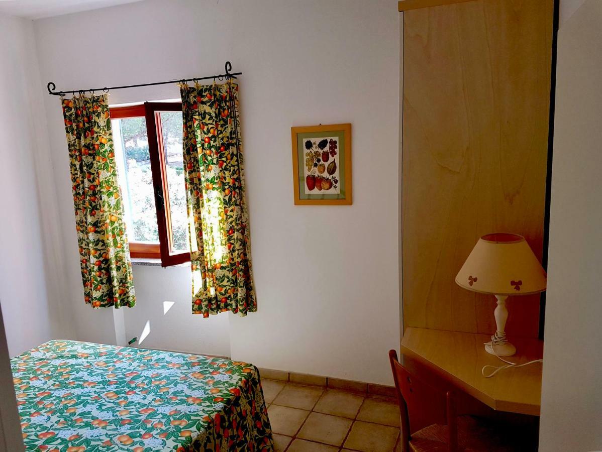 Casa Anna - Capo Perla Apartments Capoliveri  Buitenkant foto